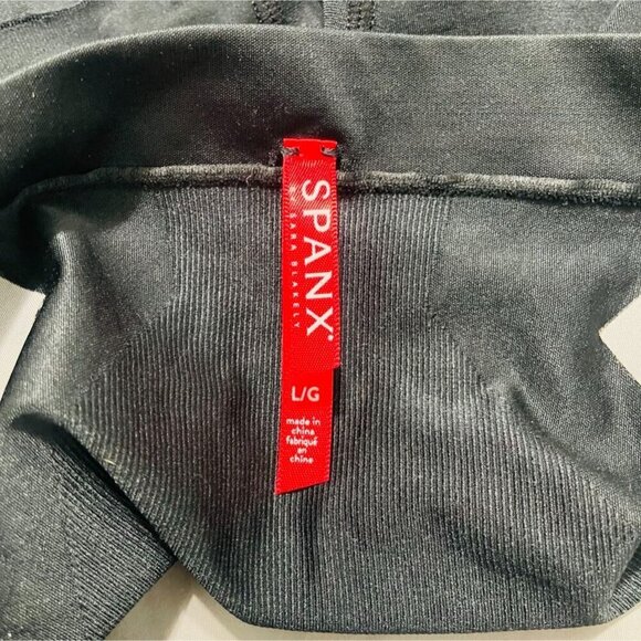 SPANX Size Large Shaping Bottom Black Slimming Smoothing Black Mid Thigh - Picture 5 of 8